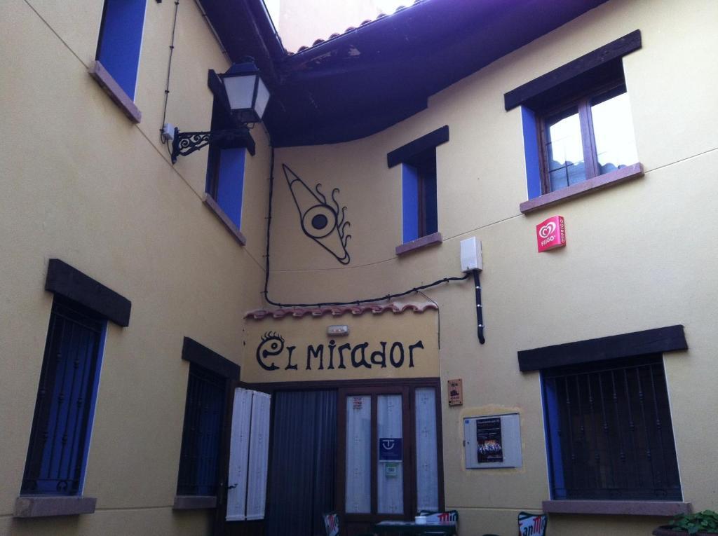 Frías de Albarracín Posada El Mirador מראה חיצוני תמונה